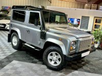 LAND ROVER DEFENDER 90