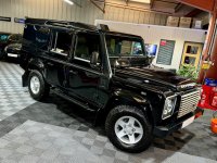 LAND ROVER DEFENDER 110